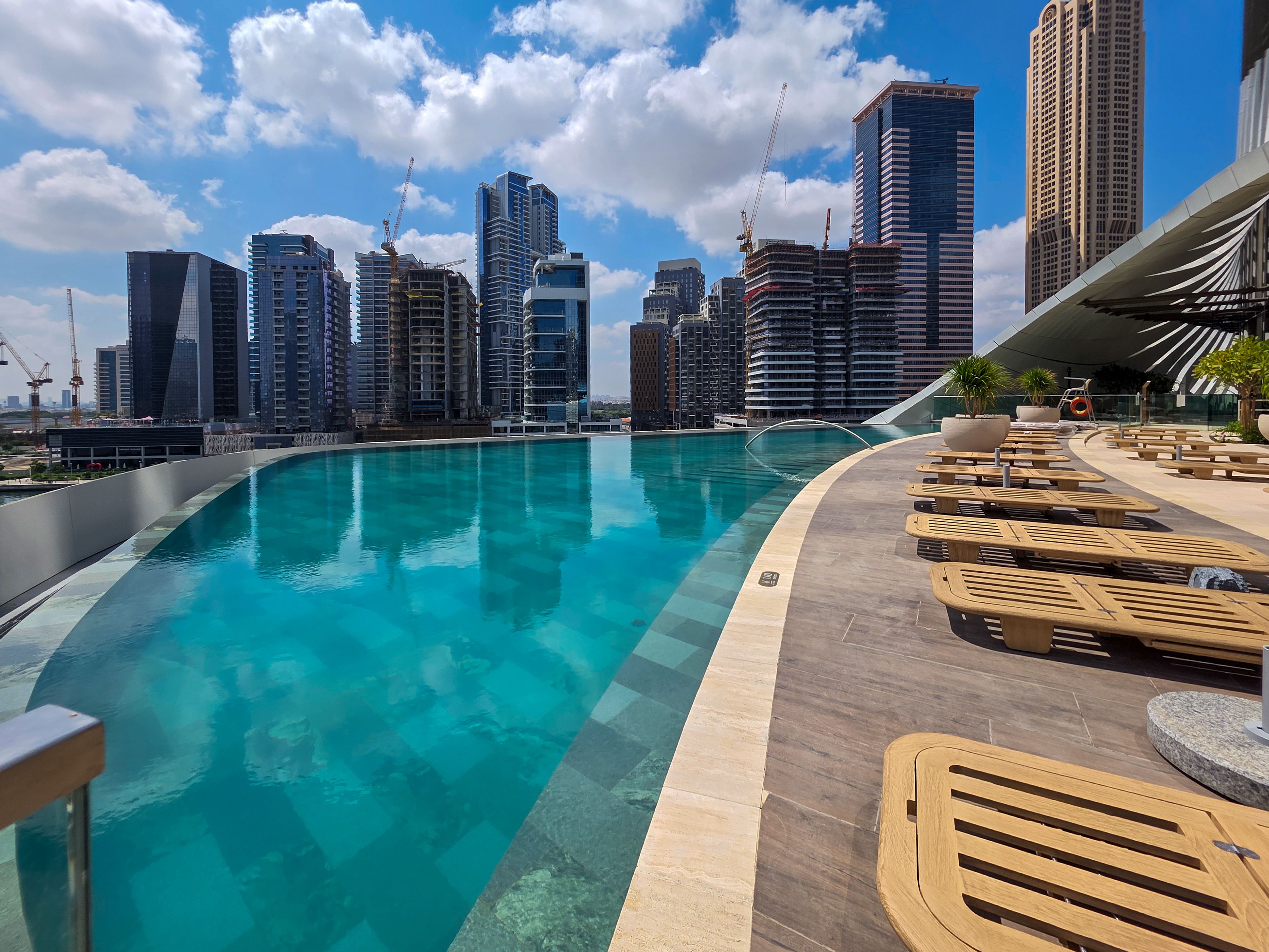 Luxury leisure travel